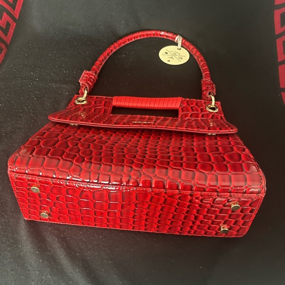 NWT Authentic Matmazel designed 3 pockets red hand /shoulder bag . - Picture 11 of 12